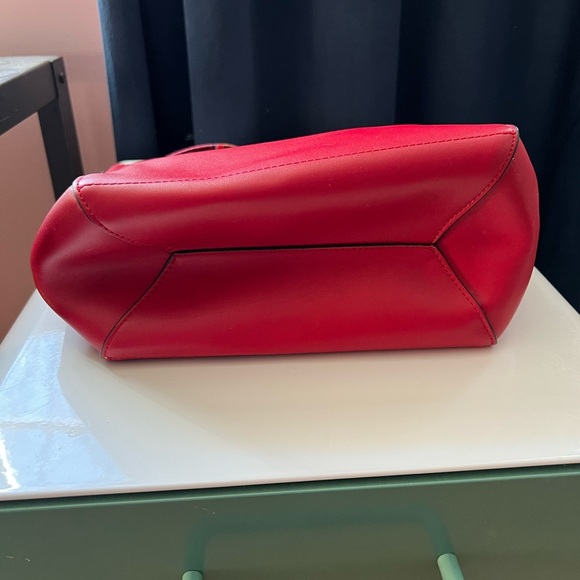 Bromen Vegan Leather Hobo Bucket Bag with two strap options - Picture 6 of 10